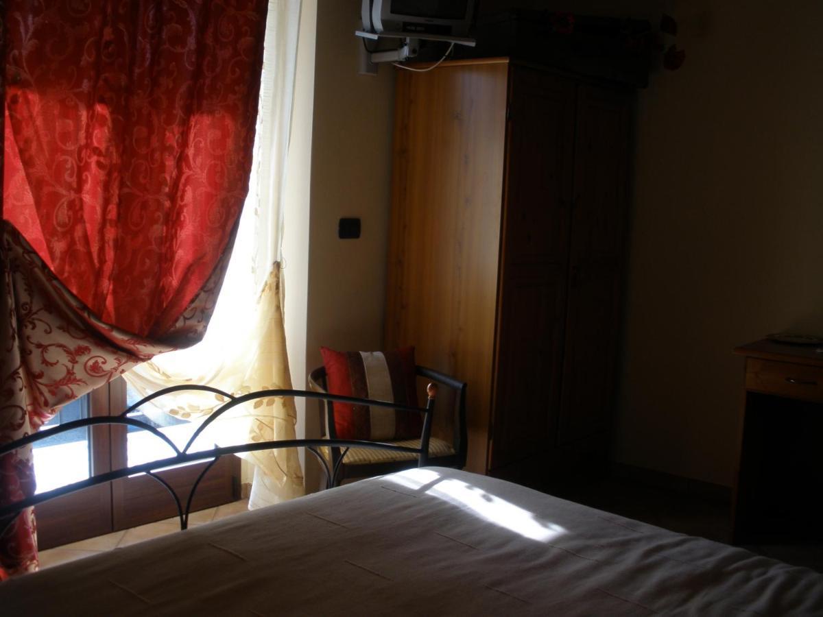 Agriturismo Monbertola 戈沃内 外观 照片